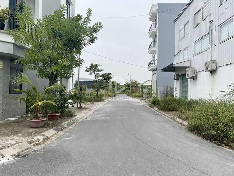 Chính chủ bán 85m2 đất đấu giá Thượng Thanh. Tương lai đẹp, đi lại thuận tiện