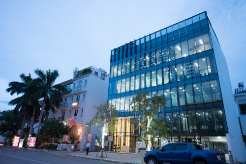 Bán nhà mặt phố Chiến Thắng, Văn Quán 75m2, MT7m vỉa hè 10m giá 15 tỷ