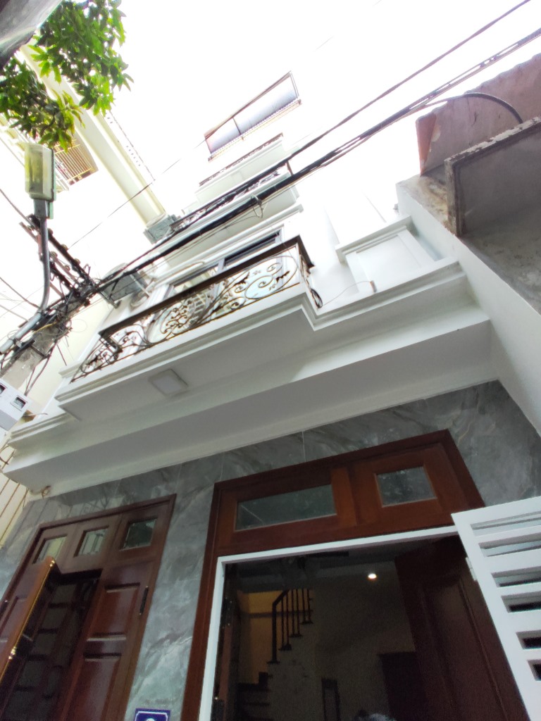 Cực hiếm, nhà Bồ Đề, gần hồ, sát phố, 45m2, 4 tầng, 4.2 tỷ