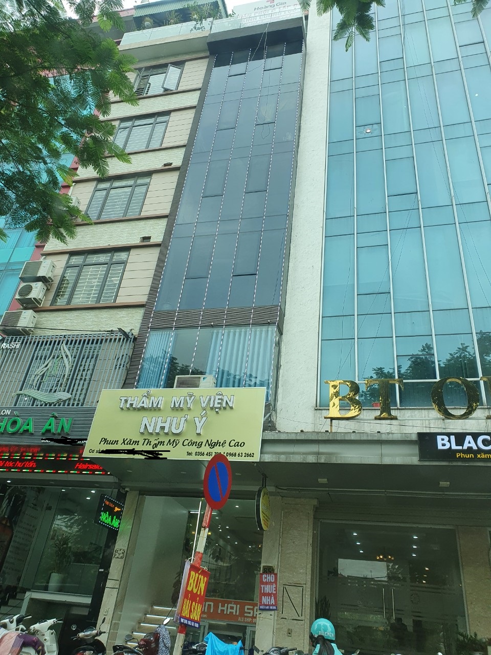Bán tòa văn phòng hiện đại 7 nổi 1 hầm ngõ 612 Lạc Long Quân. DT 100m, 8 tầng, mt 7,5m. Giá 53.5 tỷ