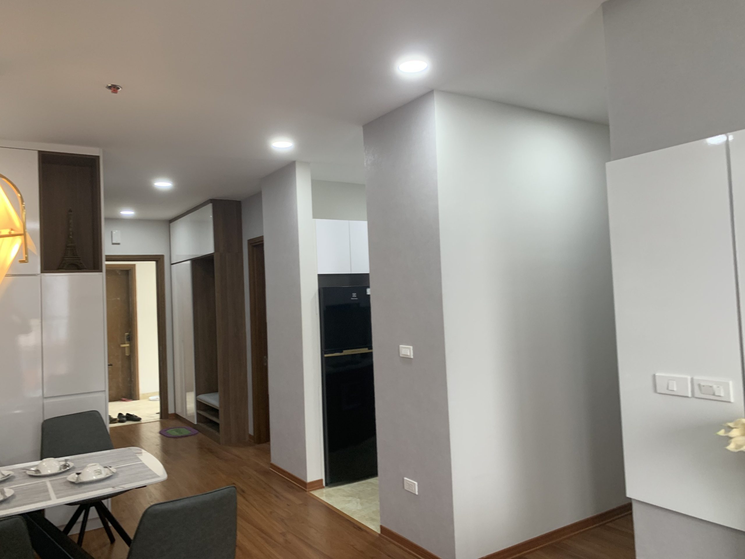 Bán căn 1 ngủ green pearl giá chỉ từ 1.2-1.4 tỷ tầng trung view bể bơi