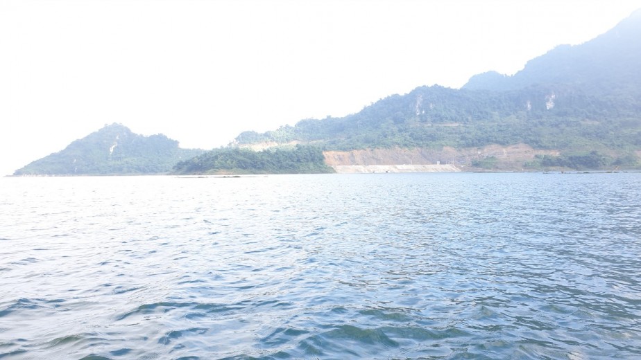 Bán Đất Nghỉ Dưỡng Ngòi Hoa , Tân Lạc, Hoà Bình 1200m2 giá nhỉnh 2 tỷ.