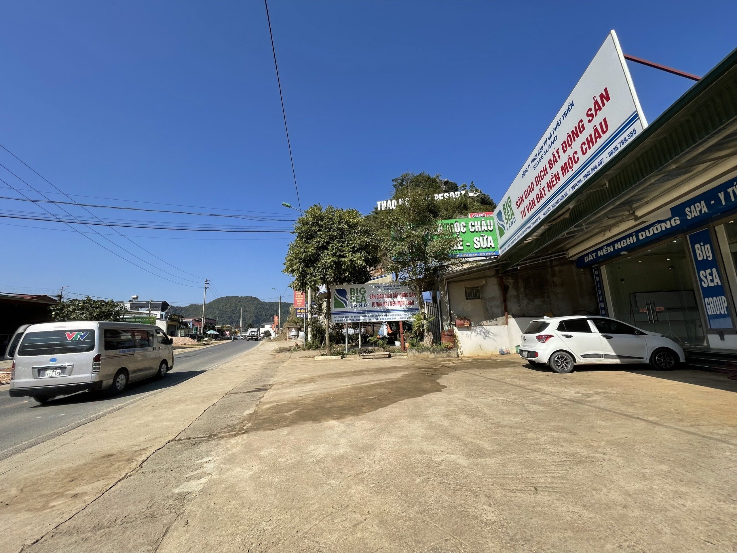 Bán mảnh đất đắc địa 1300m2 mặt đường QL6 khu trung tâm TTNT Mộc Châu.