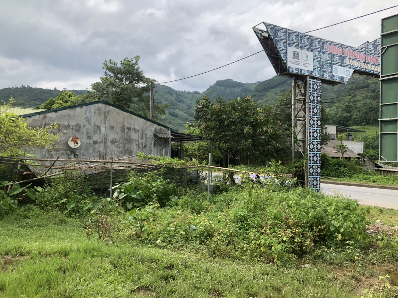 bán nhanh Mảnh đất 2199m2 thôn Tùng Nùn, xã Lùng Tám, Quản Bạ.