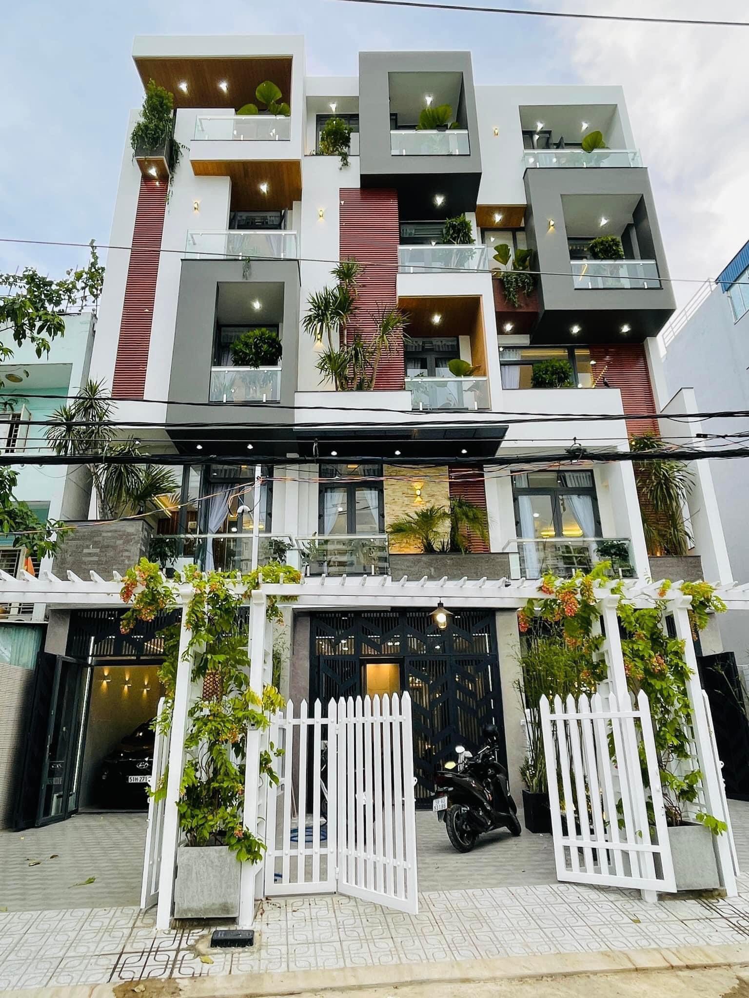 SIÊU PHỐ MẶT TIỀN ĐƯỜNG KẾ BÊN SIÊU THỊ EMART2 PHAN HUY ÍCH