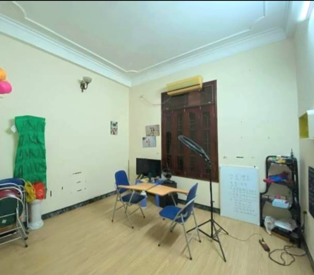 61m2 - 4
