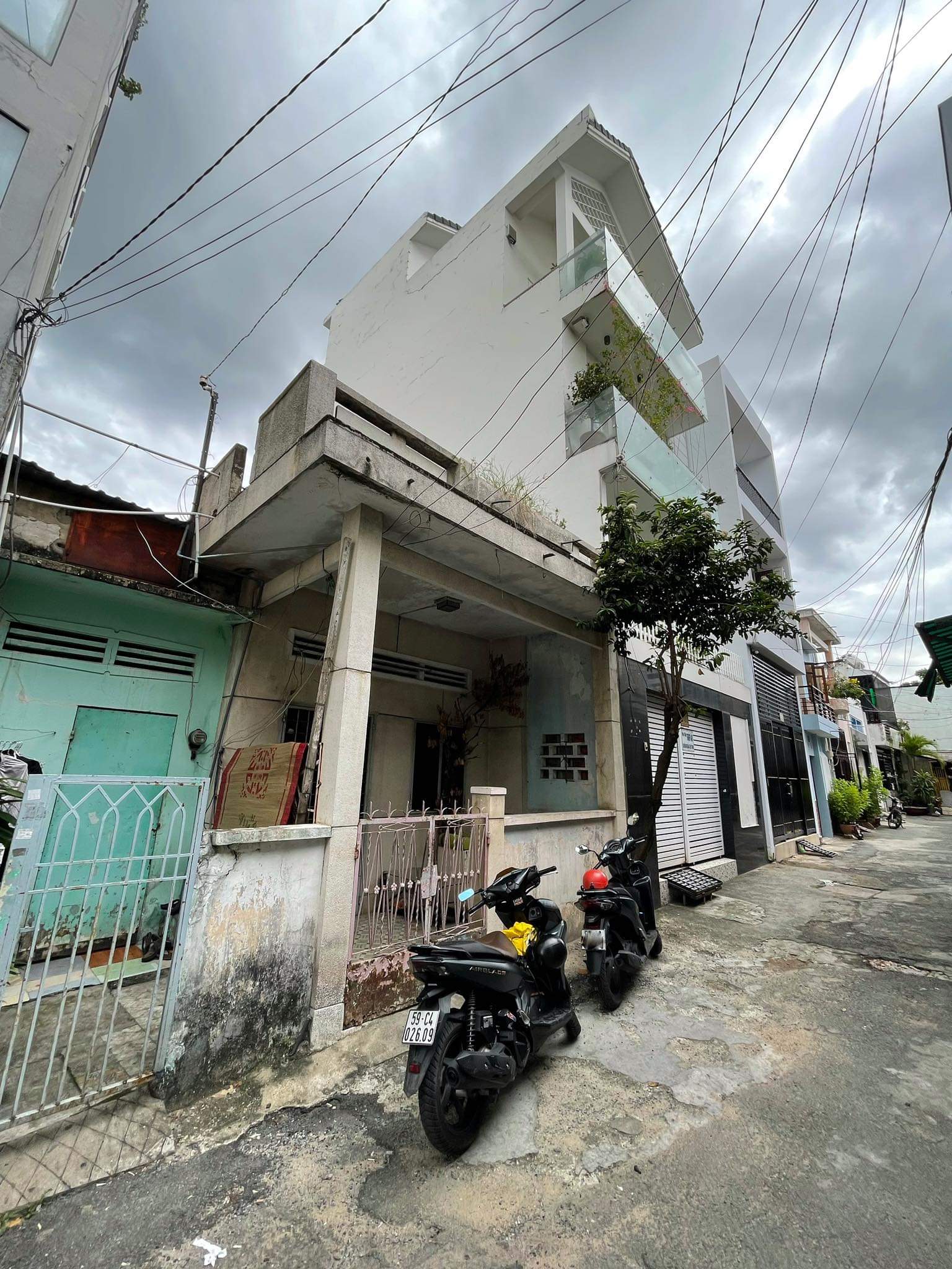 1 Đời chủ chưa KD , 140m2 , đường xe tải thông Nơ Trang Long , P12.Bình Thạnh .