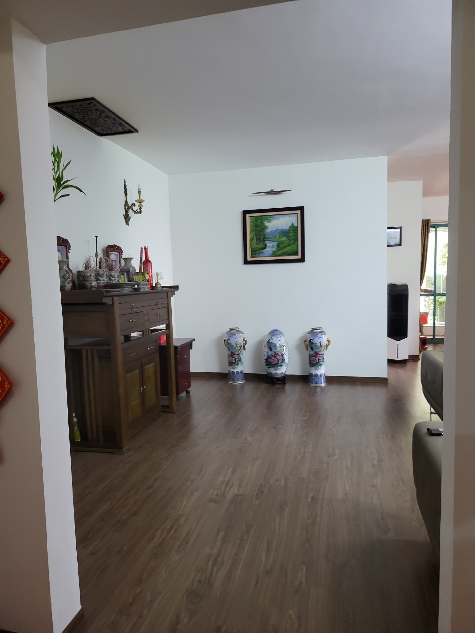 Bán gấp cắt lỗ căn hộ CT1 Mỹ Đình Sông Đà 3 ngủ 3WC, 133m2 full nội thất, giá siêu rẻ f0se