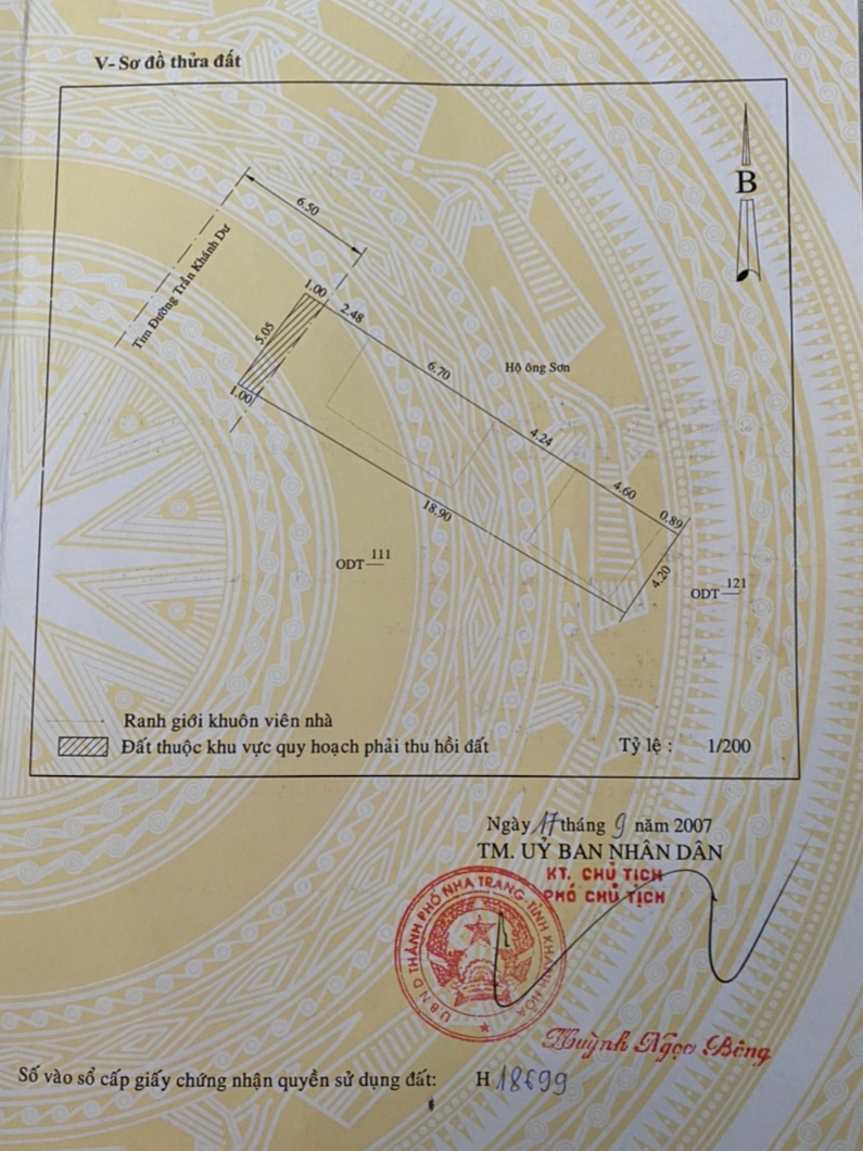 Bán nhà phố mặt đường Trần Khánh Dư, Nha Trang