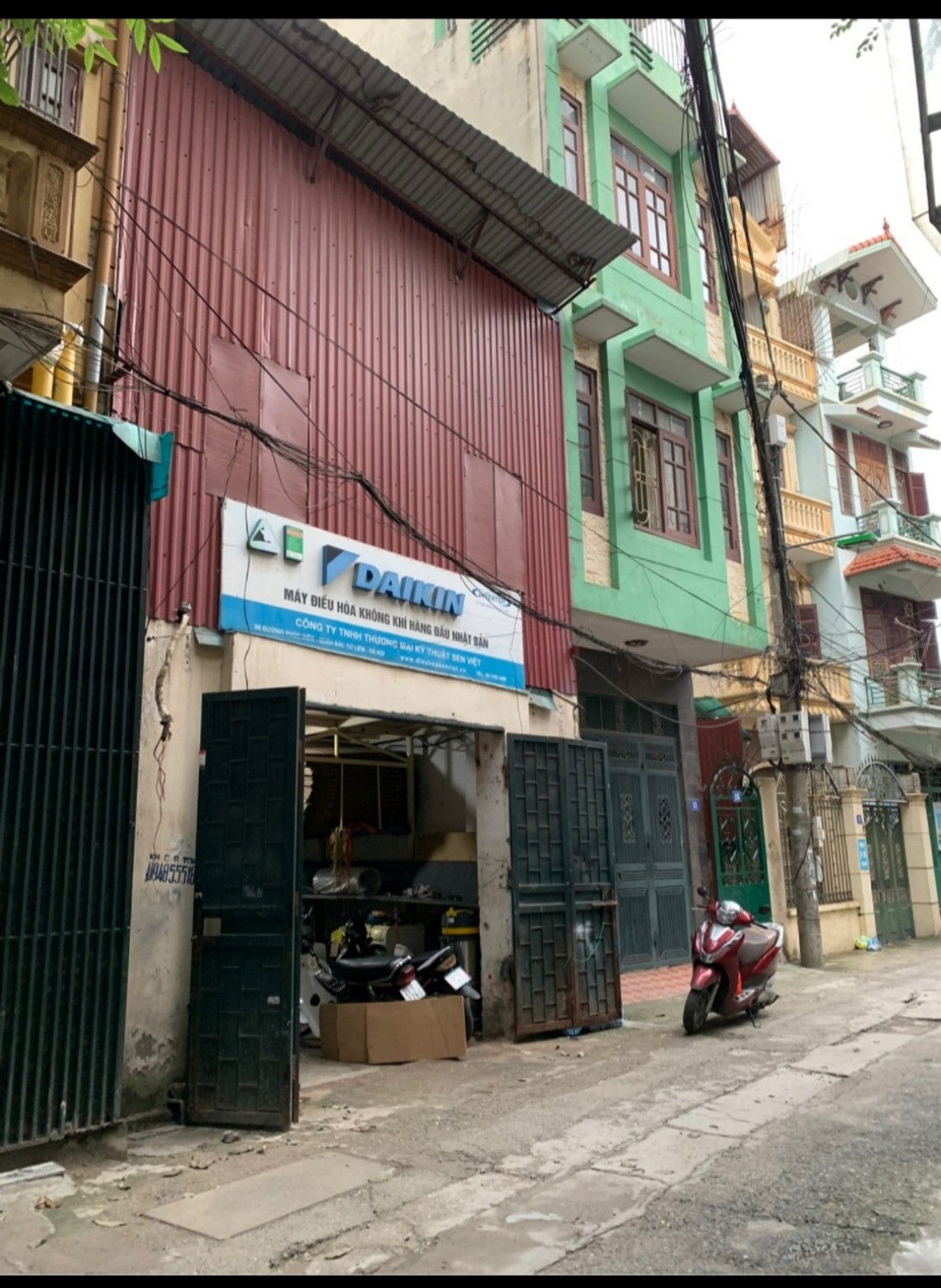 *CẦN BÁN. MẢNH ĐẤT ĐẸP - Ô TÔ TRÁNH. PHÚC DIỄN, BẮC TỪ LIÊM, ĐẤT 119M2, NHÀ C4, MT5.5M, GIÁ 8.8 TỶ.