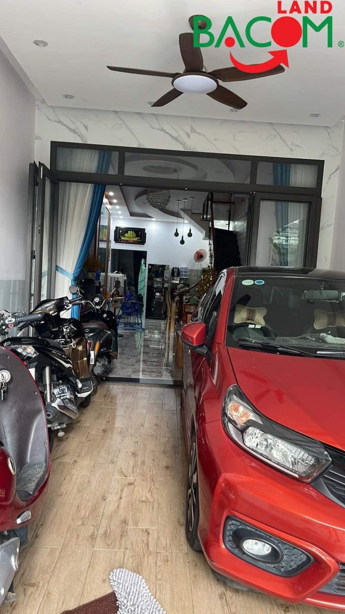 Bán căn nhà 1T1L hẻm thông oto Phường Tam Hòa giá chỉ 5tỷ1 thương lượng.