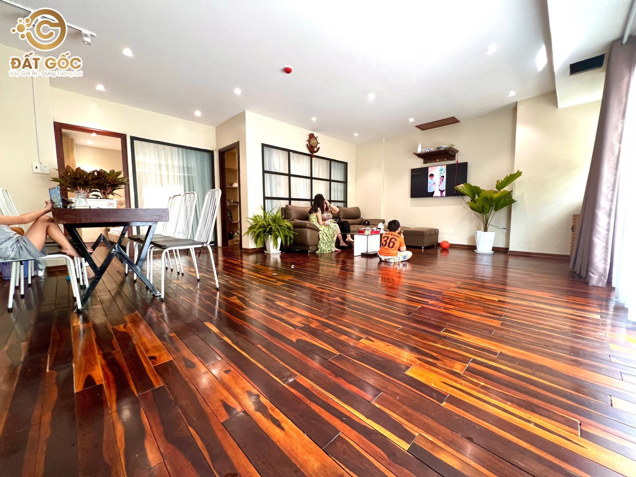 SHOPHOUSE CHUNG CƯ BÌNH PHÚ, P. VĨNH HÒA, NHA TRANG FULL NỘI THẤT SỔ HỒNG SANG TÊN