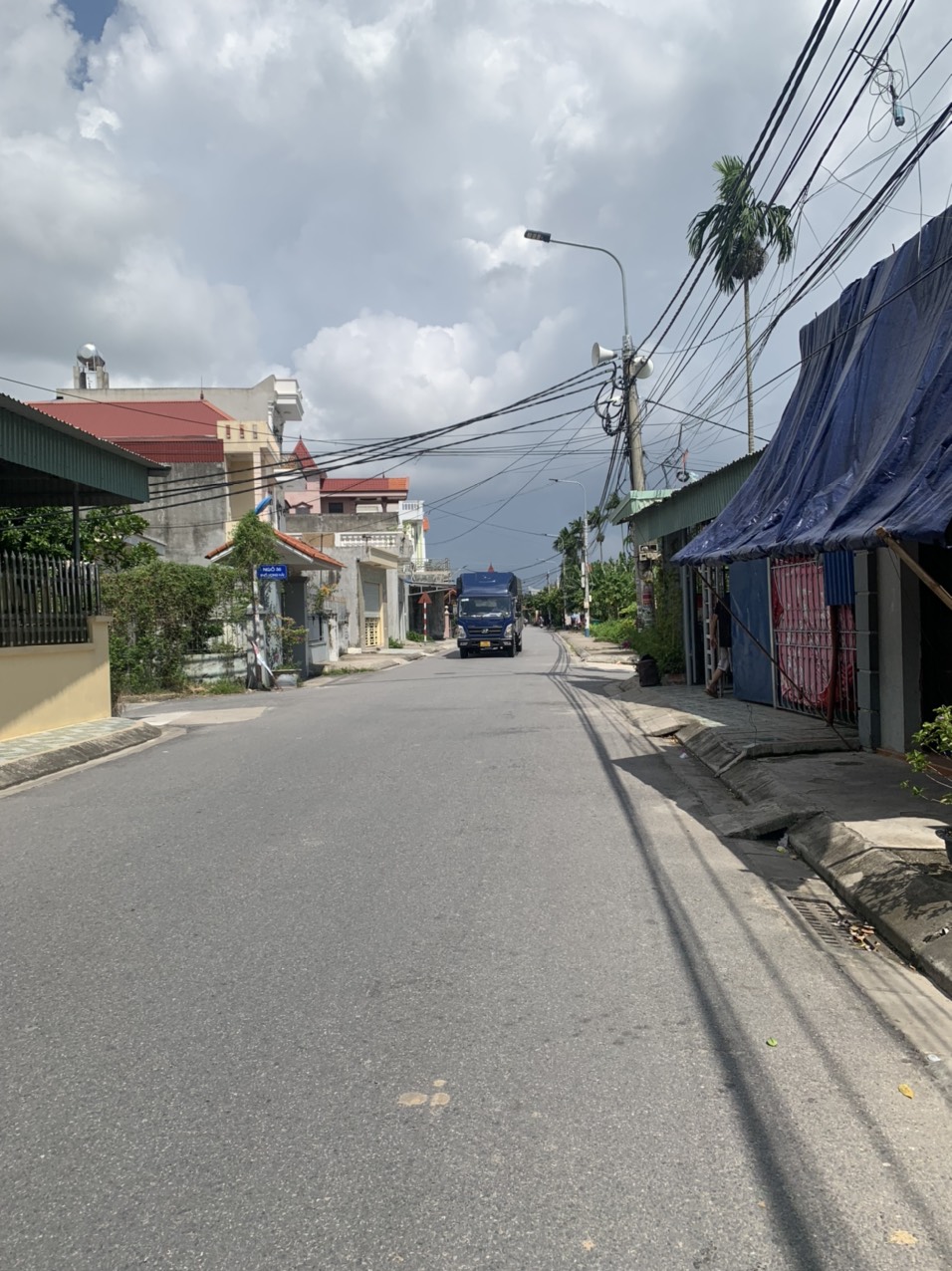 92m2 ngang 6m Mặt Đường Trục Chính , Vọng Hải , Dương Kinh Hp 2,x tỷ