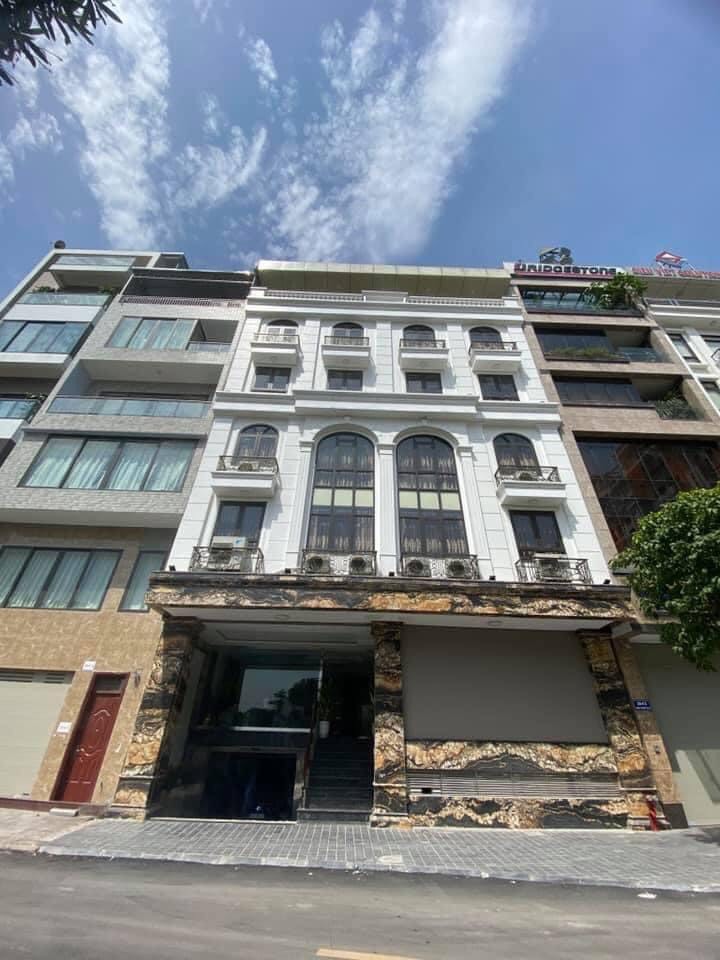 Bán nhà hàng 300m x8T chuyên tổ chức sự kiện,tiệc cưới+ Phòng hát