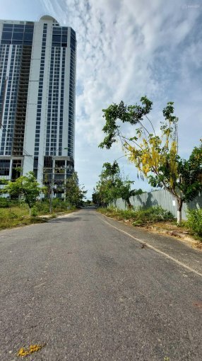 Bán gấp lô đất biệt thự khu đô thị mới Vĩnh Hoà, P. Vĩnh Hòa, Tp. Nha Trang gần bến du thuyền Quốc tế Amiana, đi bộ ra