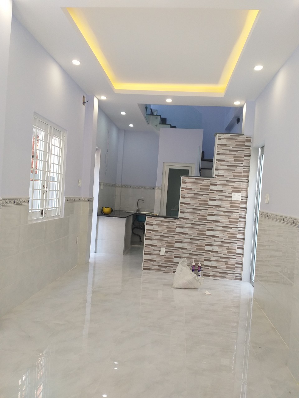 Cực Gấp bán Giá Cực Sock - Nhà mới 2 Tầng Sát MT PVĐ - CÁCH Emart 200M - CHỈ 3.69 TỶ TL