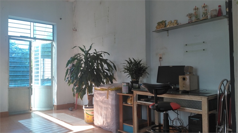 MỘT BƯỚC RA MẶT TIỀN. Nhà Đẹp ở ngay, đường Lê Độ nhỉnh 2 tỷ tlcc