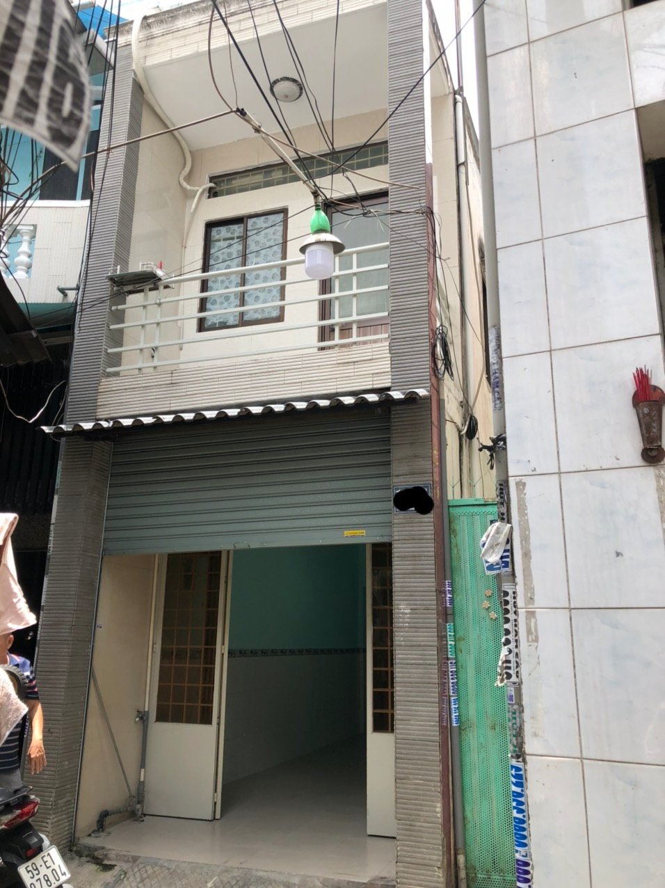 Nhà Trung Tâm Sài Gòn Q1. Giá chỉ 4.5 tỷ