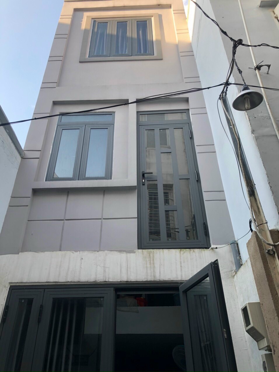 3 tầng BTCT , Gần MT , 2pn , 3 Wc , tặng nội thất , đs 8 , P11, Gò Vấp , chỉ 2 tỷ xx