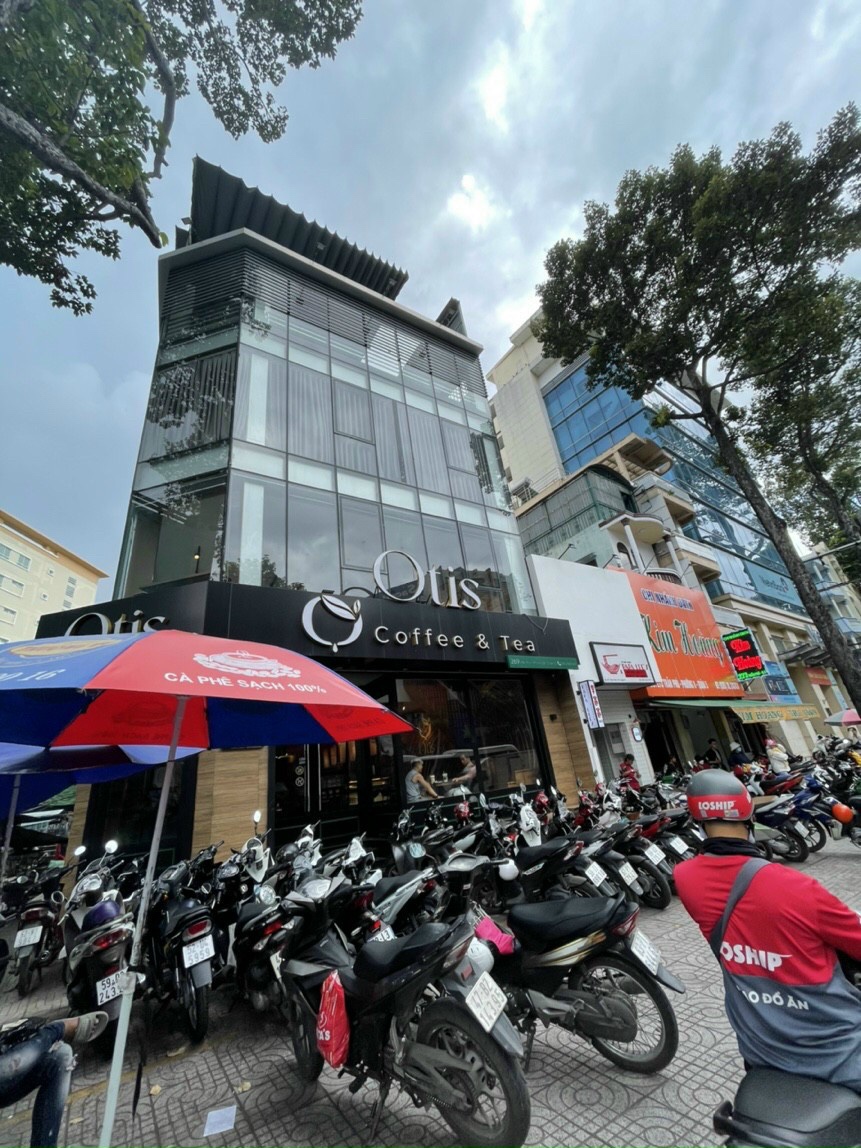 Bán căn nhà GÓC 2 Mặt Tiền Cô Giang, Phường Cố Giang, Quận 1. Chỉ 32 tỷ, 4 tầng, công nhận 81m2