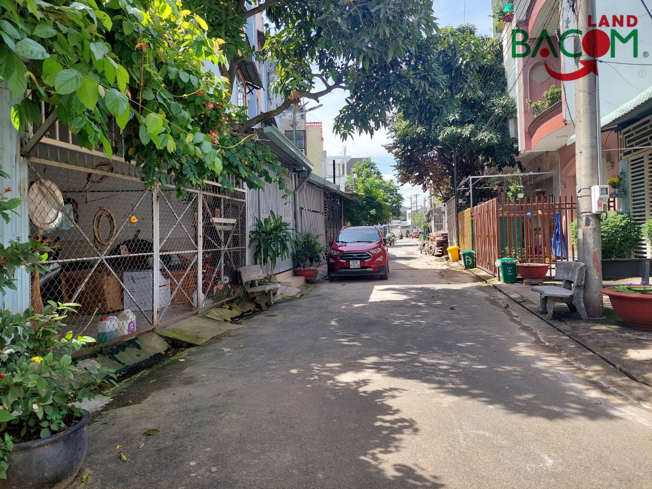 Bán nhà 1T2L 3 mặt tiền 113m2 ngang 10m, khu tđc Bửu Hòa