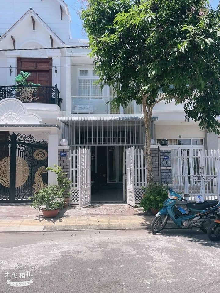 Cần Bán Căn Nhà Mặt Tiền Vị Trí Đẹp Giá Siêu Đầu Tư Tại Khu Sao Mai - TP Bến Tre