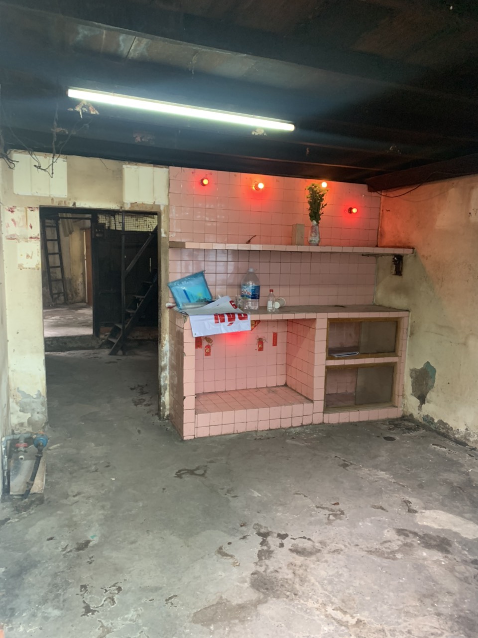 Nhà nát hẻm 3,5m Âu Cơ P14 Q11 50m2 chỉ 4 ty 5