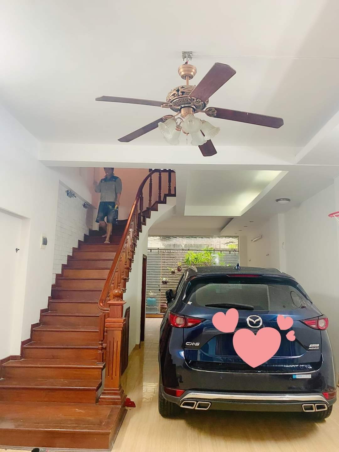 Nhà đẹp phân lô quân đội - gần phố - ngõ rộng - gara ô tô - yên tĩnh dân trí cao - 68 m