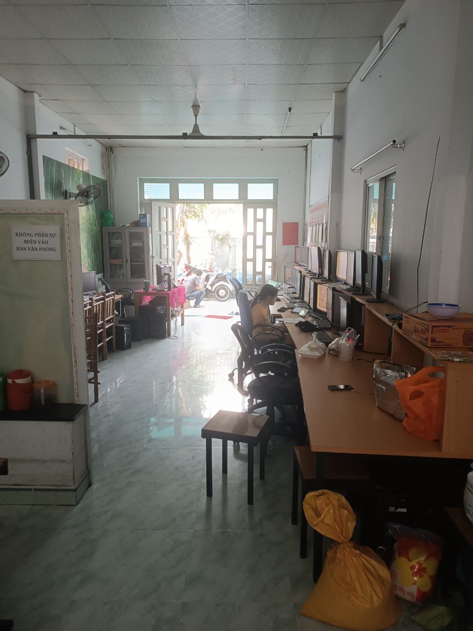 CHO THUÊ NHÀ NGUYÊN CĂN 2 MẶT TIỀN ĐƯỜNG 198 – ĐỖ XUÂN HỢP PHƯỜNG PHƯỚC LONG A