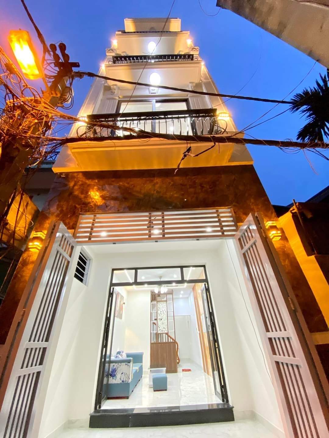 TÂN KHAI - NHÀ ĐẸP - LÔ GÓC - FULL NỘI THẤT- Ô TÔ ĐỖ CƯA - TIỆN ÍCH BẠT NGÀN - 44M2 - 4