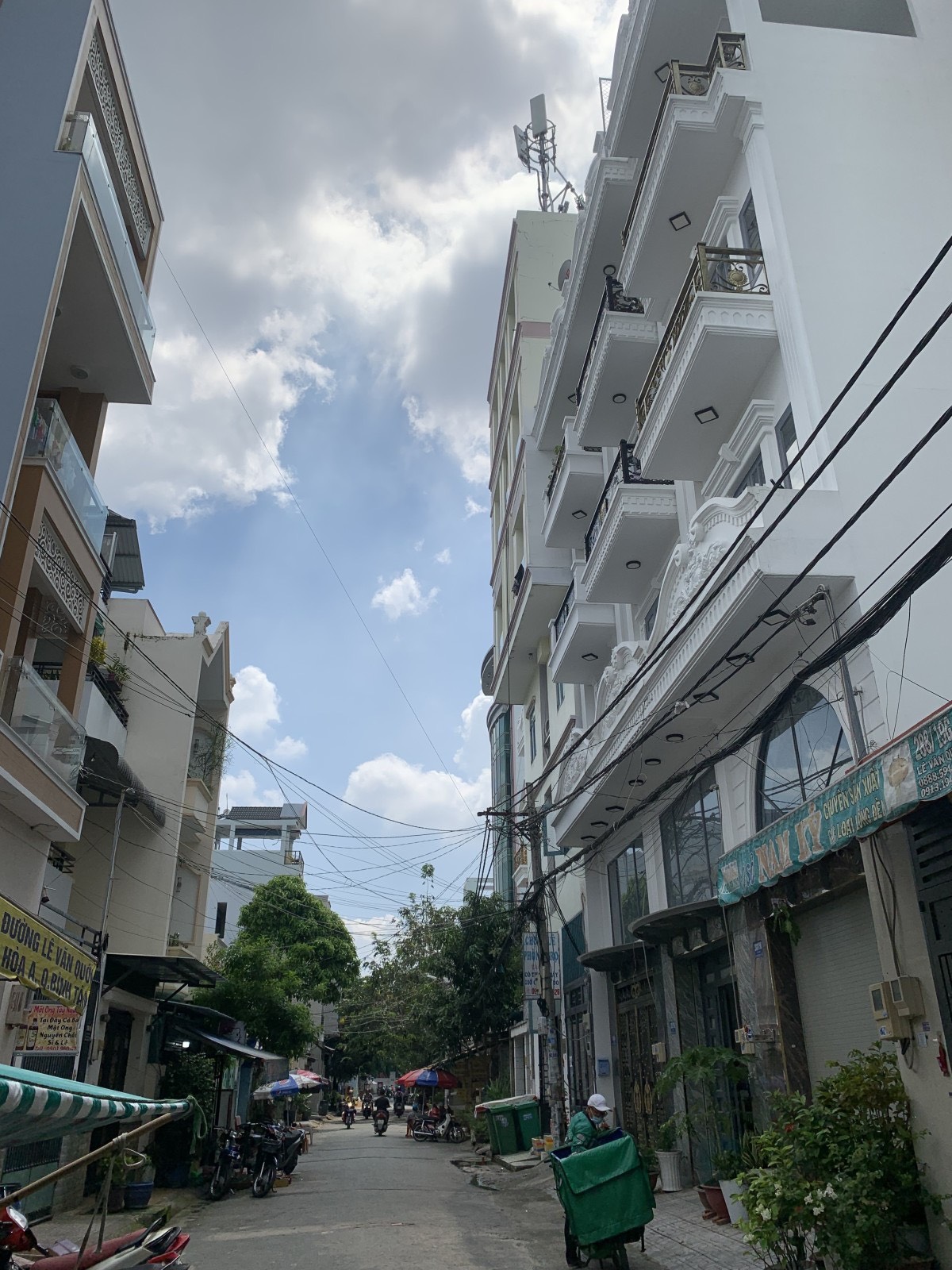 CHƯA QUA ĐẦU TƯ LÊ VĂN QUỚI HXT ĐUA 80M2 1T2L CHÍNH CHỦ CHỈ 6 TỶ HƠN TL MẠNH.