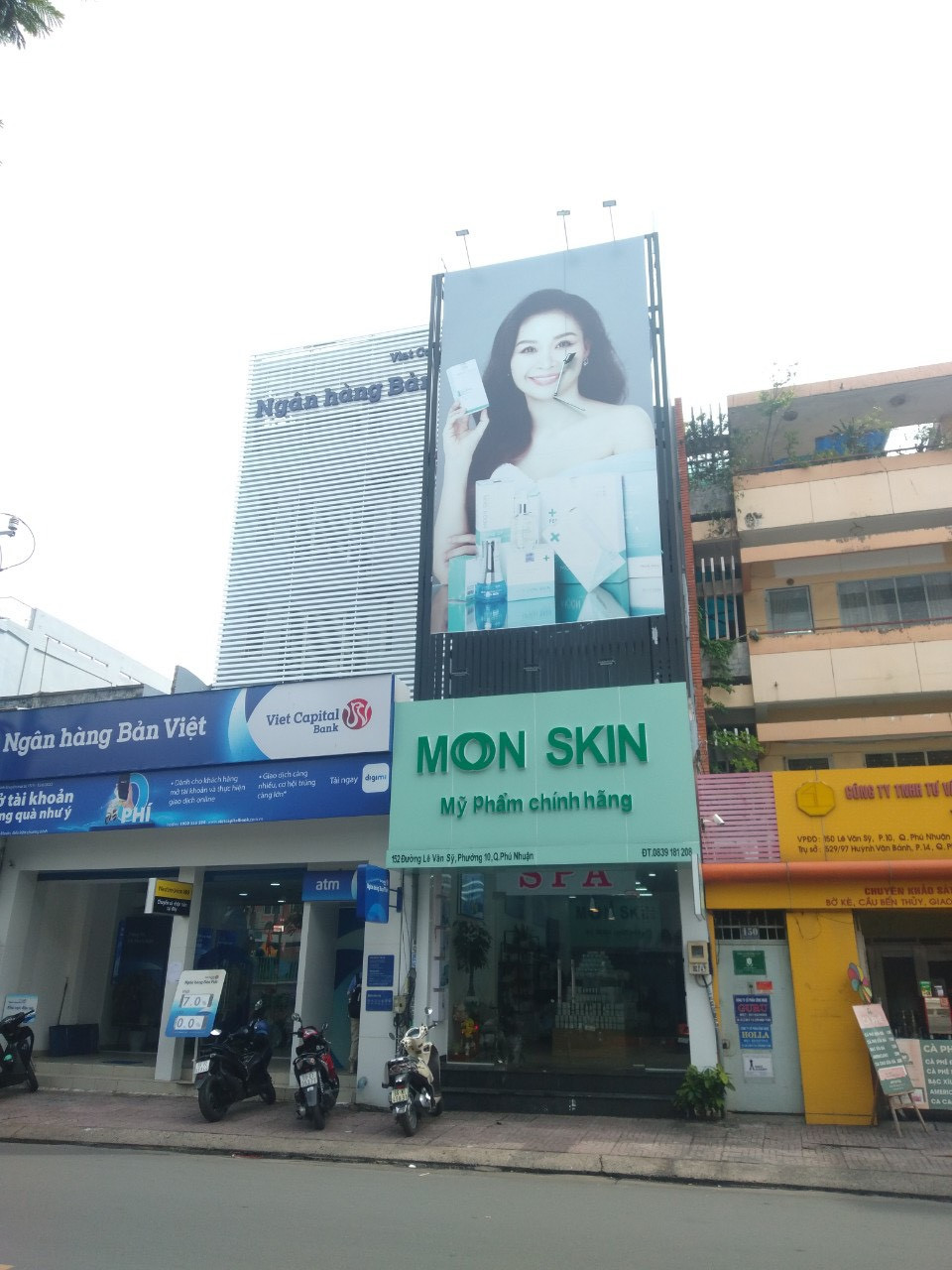 Bán nhà mặt tiền đường số 152 Lê Văn Sỹ, Phường 10, Quận Phú Nhuận. 4.2x18.1m, nở hậu 4.3m