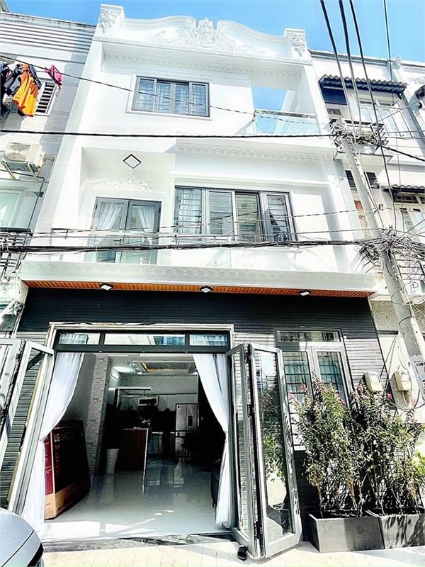 SIÊU PHẨM 4 LẦU CHỈ HƠN 6 TỶ - NỘI THẤT CAO CẤP - XE HƠI VÀO NHÀ - NHÀ BÈ