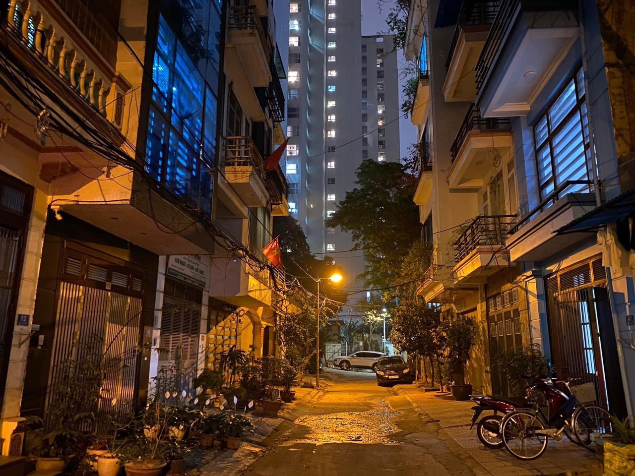 Bán nhà phố Nghĩa Đô Quận Cầu Giấy TP Hà Nội