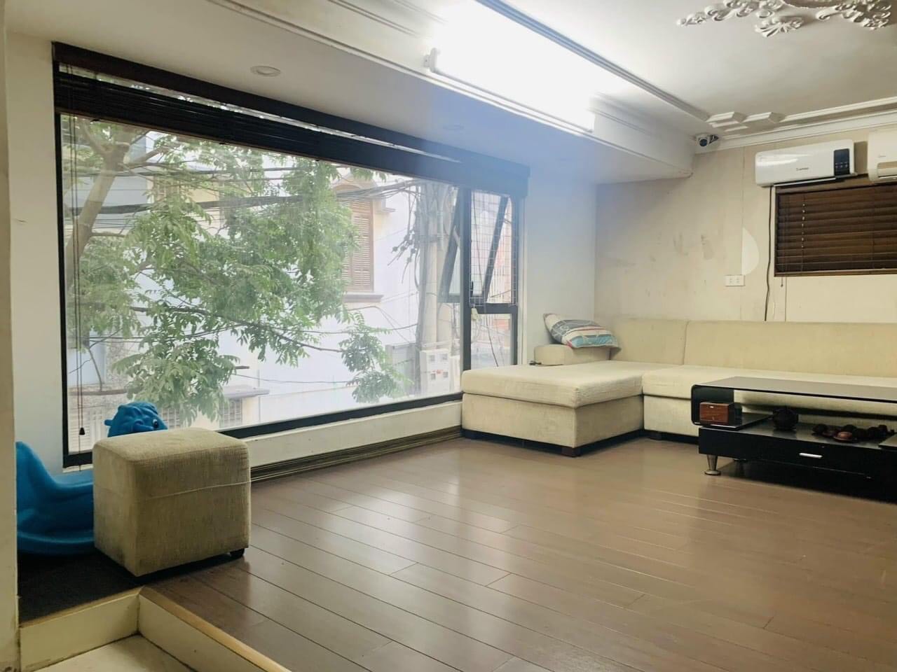 Bán nhà lô góc siêu đep hai mặt oto phố Nguyễn Văn Trỗi Quận Thanh Xuân TP Hà Nội