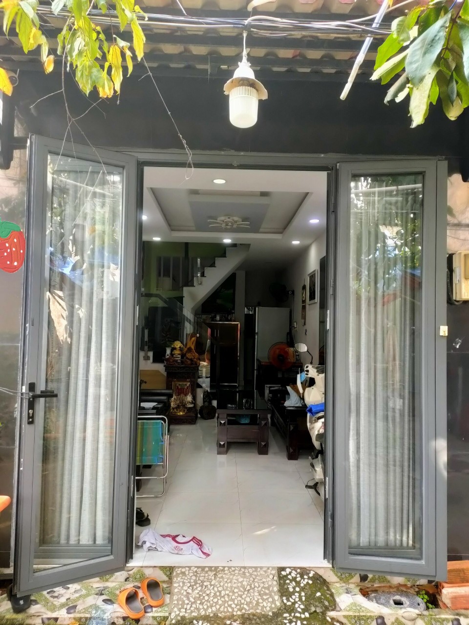 CHỦ CẦN BÁN GẤP NHÀ Q7, GIÁ CHỈ 3 TỶ BỚT LỘC