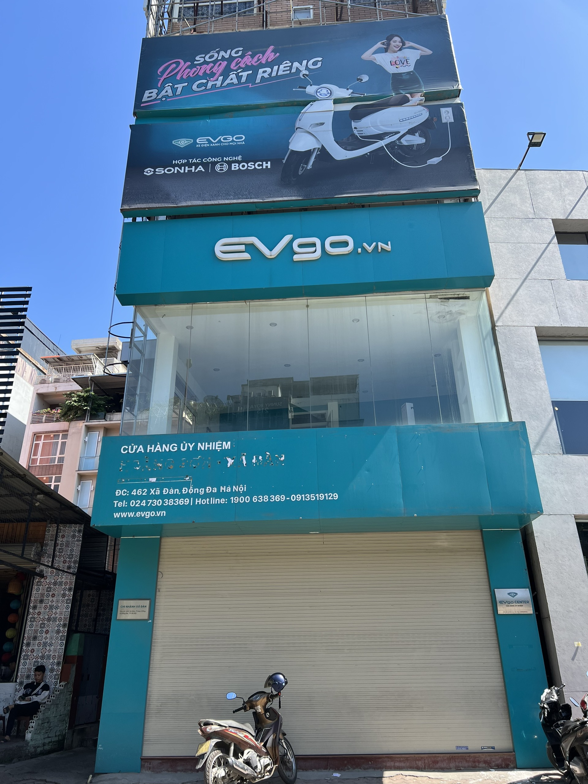 280m2