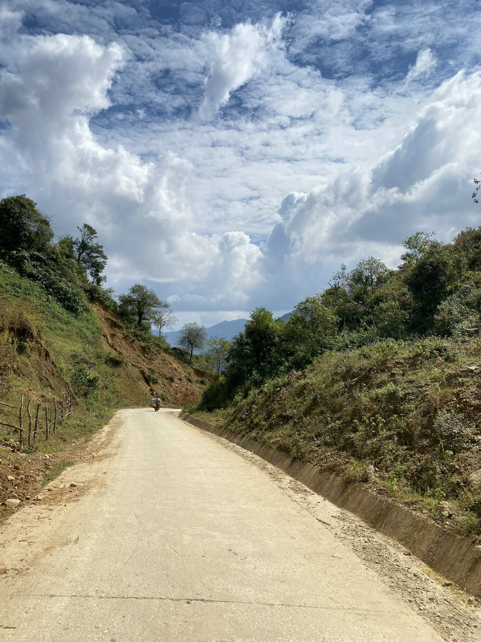 Đất nền SaPa giá rẻ, biên độ lợi nhuận cao, thanh khoản dễ phù hợp làm homestay. Bán nhanh 512m2 tại Lủ Khẩu giá rẻ