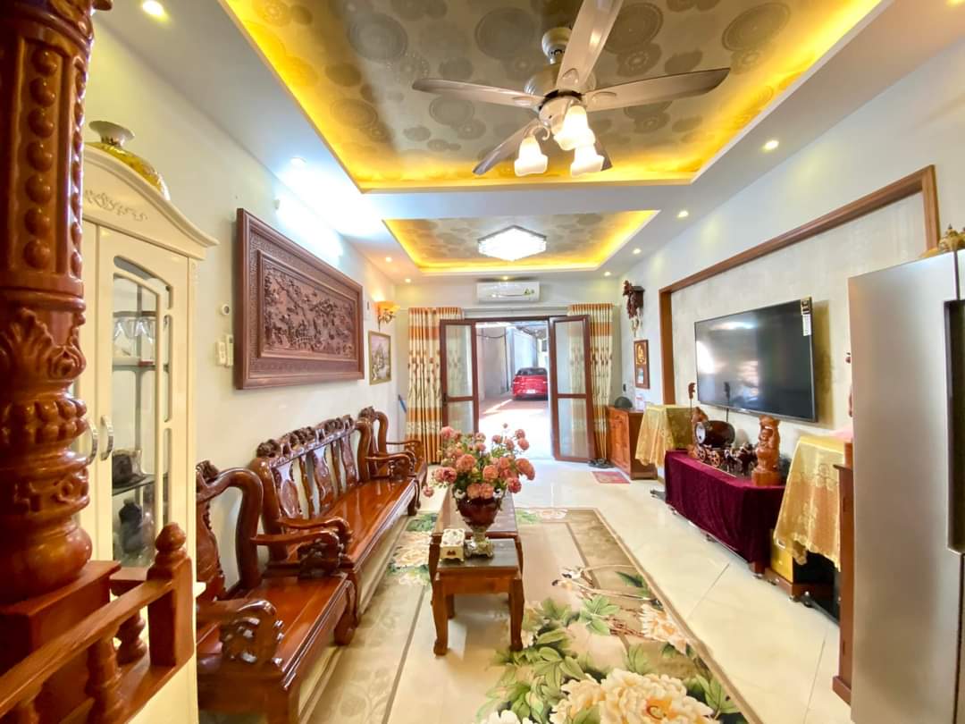 Chỉ 3,75 tỷ có nhà đẹp 6 tầng, ô tô đỗ cửa, tương lai sáng lạng Lĩnh Nam, Hoàng Mai, Hà Nội