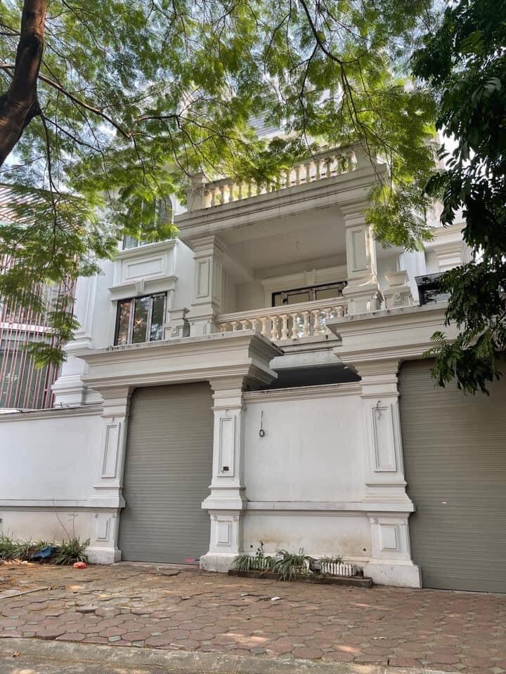 Bán biệt thự khu đô thị mới Dịch Vọng Quân Cầu Giấy Tp Hà Nội