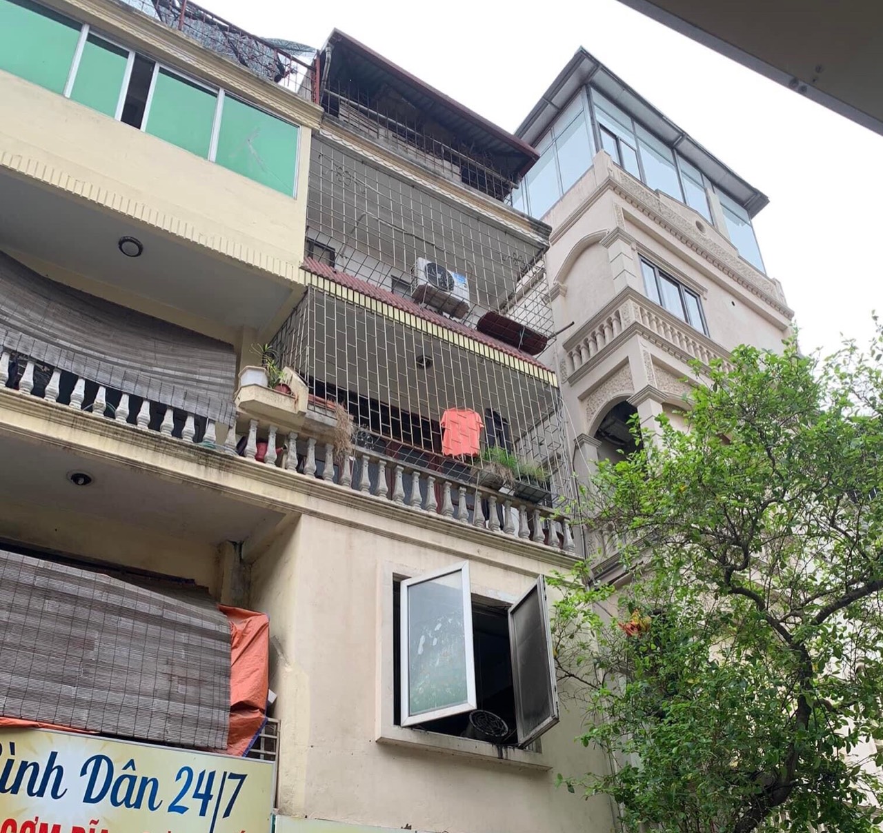 BÁN NHÀ MẶT PHỐ ĐỐC NGỮ, 30M*5T, MT 3,7M, KINH DOANH, GIÁ 7,9 TỶ CÓ THƯƠNG LƯỢNG