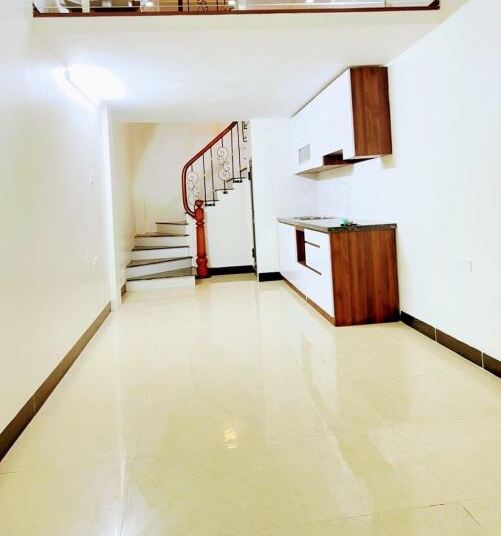 🆘 CC BÁN GẤP NHÀ NGỌC THUỴ- HIẾM- NHÀ ĐẸP- Ở SƯỚNG- 2 THOÁNG SÁNG- NGÕ RỘNG- VIEW HỒ