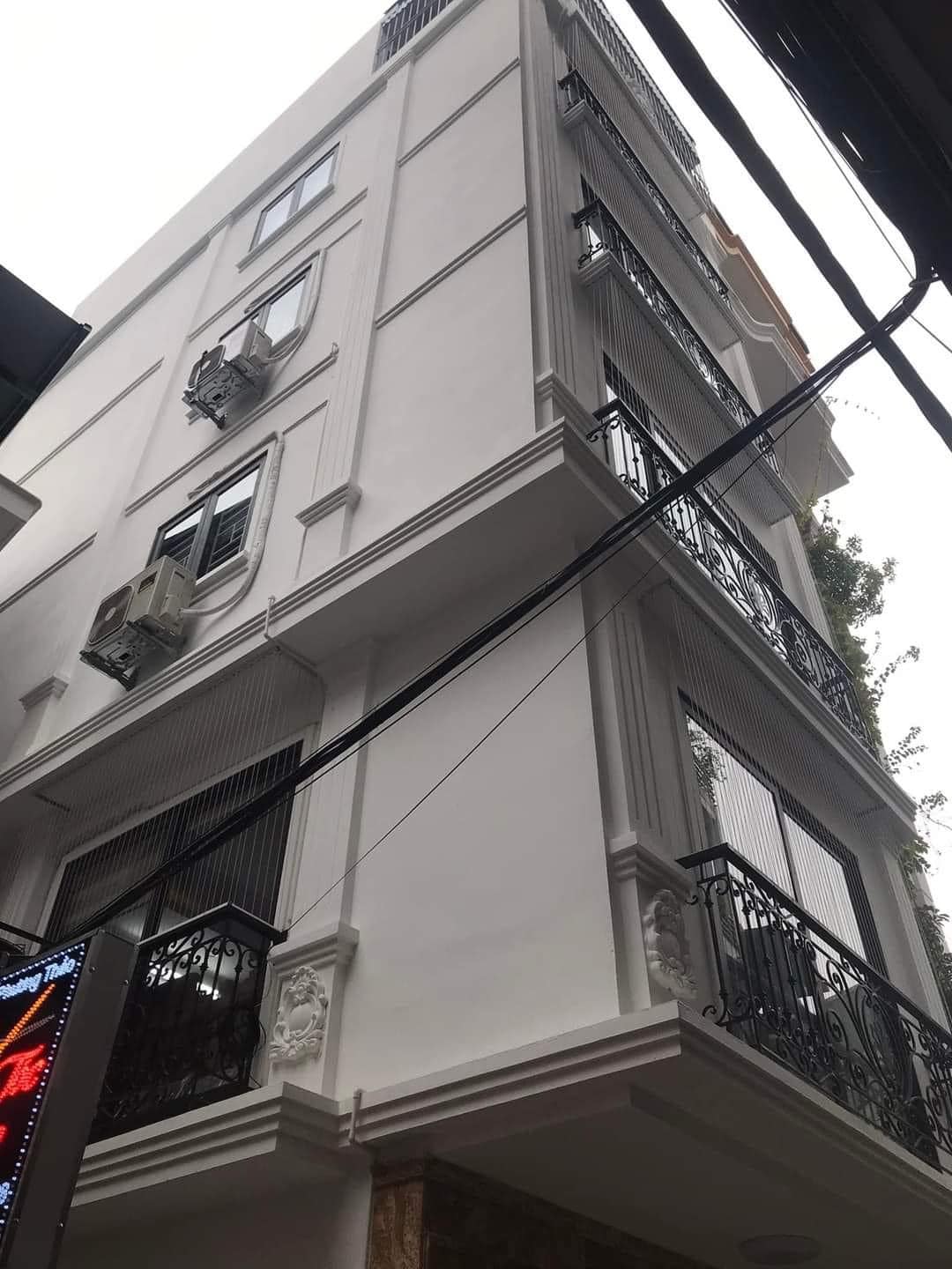 Bán nhà số 32 ngõ 61 Phùng Chí Kiên, ô tô vào nhà, 45.6m2, 6 tầng thang máy giá 8.6 tỷ