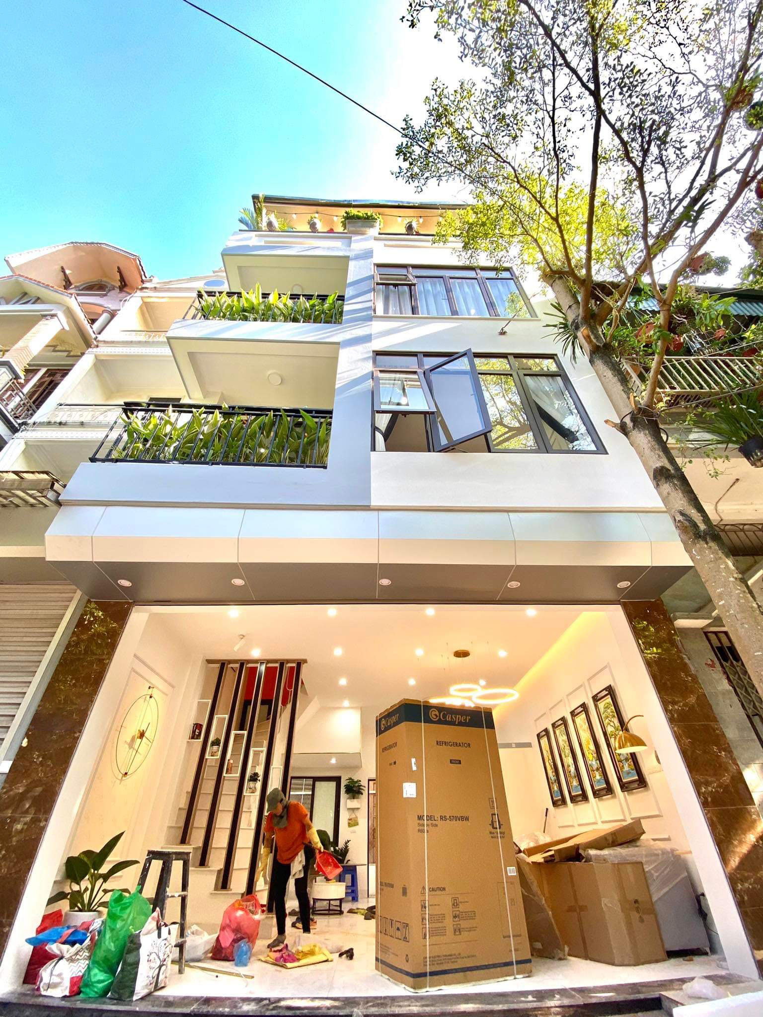 90m2