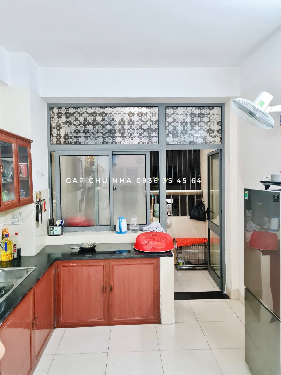 Bán nhanh trong ngày 2 TỶ 1x, 70m2, tầng đẹp full đồ tòa CT2 VOV Mễ Trì