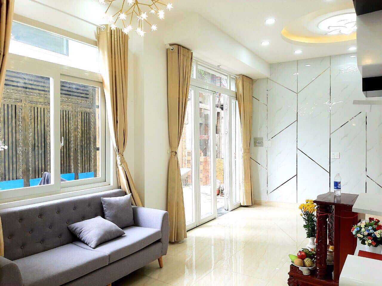 HẼM XE HƠI - KHU VỰC TOÀN NHÀ CAO TẦNG - NHÀ MỚI NỘI THẤT CAO CẤP 3 TẦNG BTCT.