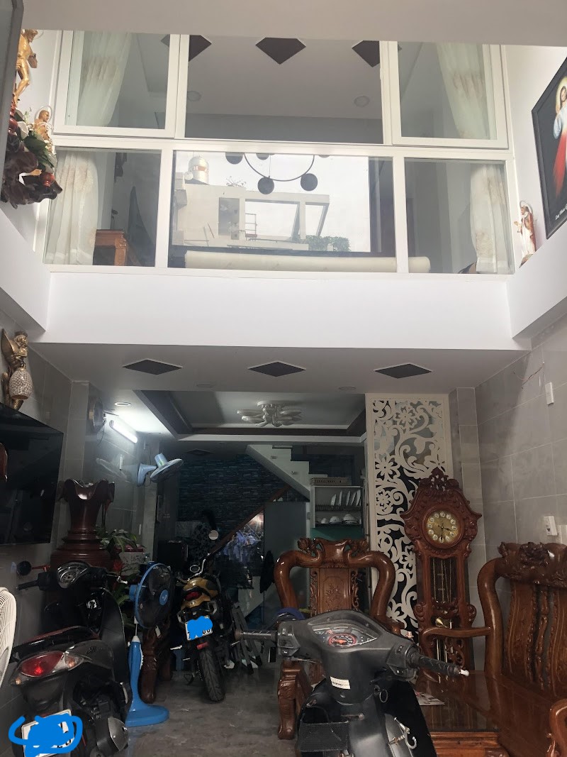 BÁN NHÀ HXH LẮC ĐẦU, SÁT KÊNH TÂN HÓA - ÂU CƠ, TÂN PHÚ. GẦN 30M2 CHỈ 3 TỶ..