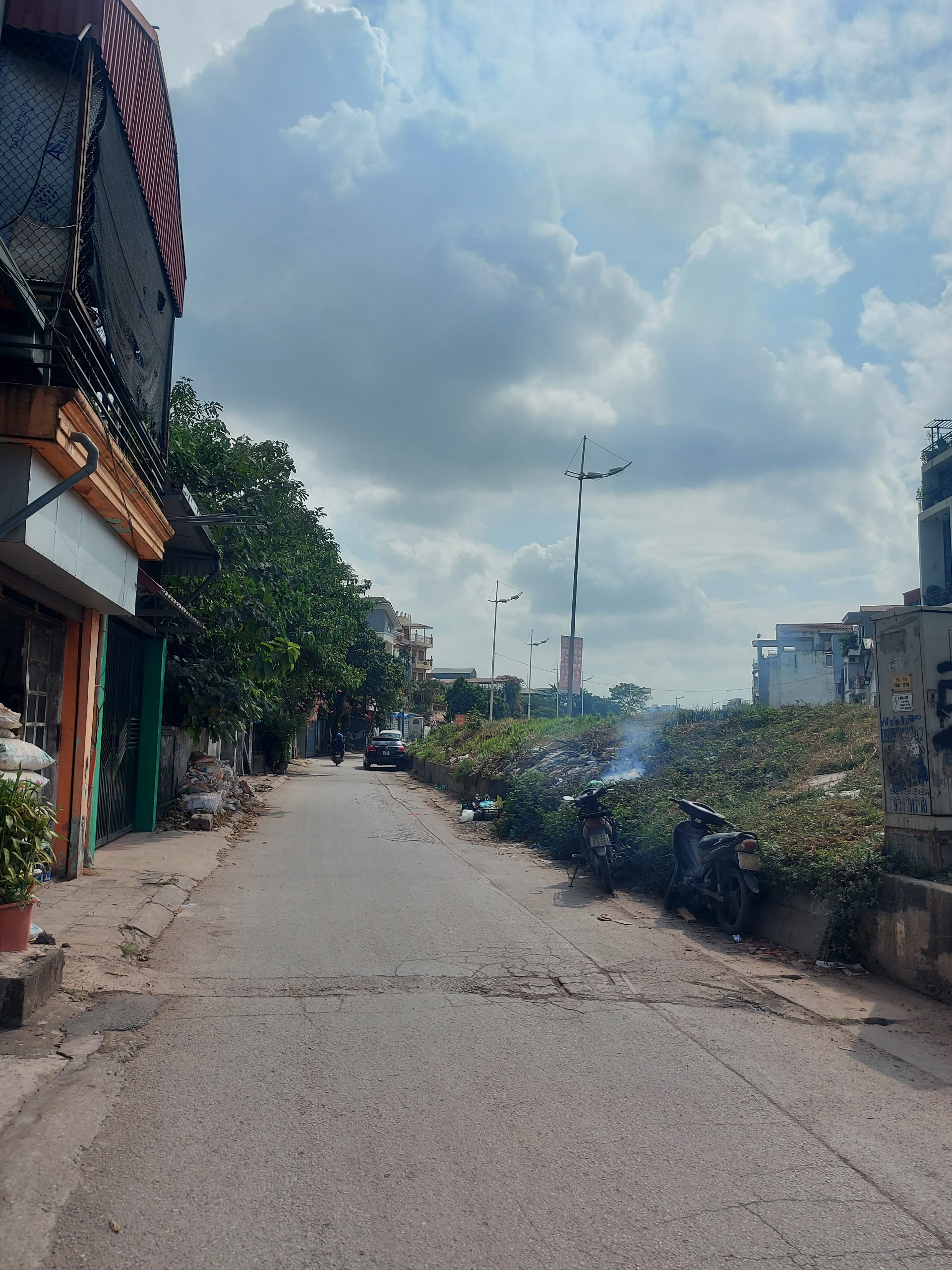 Bán gấp 72m2 Đất Âu Cơ, Tây Hồ 10m Ô tô tránh 3.25 tỷ