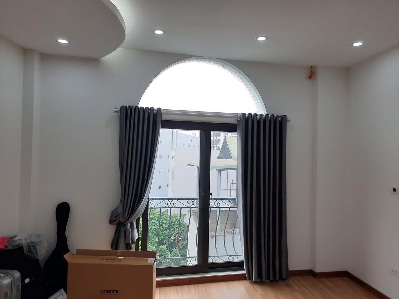 Bán nhà 110 ngõ 28 Tứ Liên, Tây Hồ 500m2 mặt tiền 12m