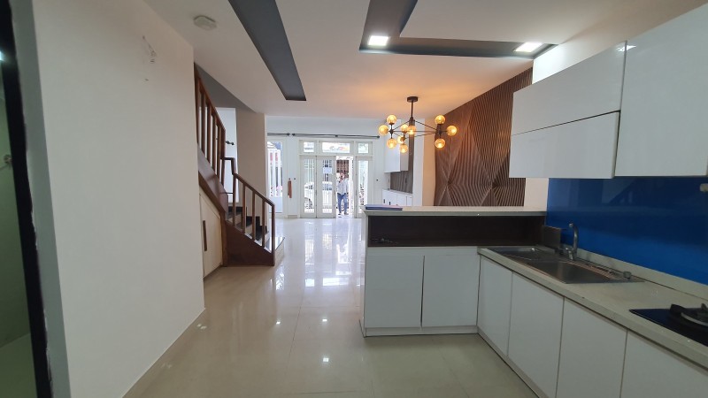 HẢI CHÂU-BÁN NHÀ ĐẸP ĐÀO TRÍ-80M2-3T-NGANG5M-GẦN MM MEGA MARKET ĐN-CHỈ 4-5TY